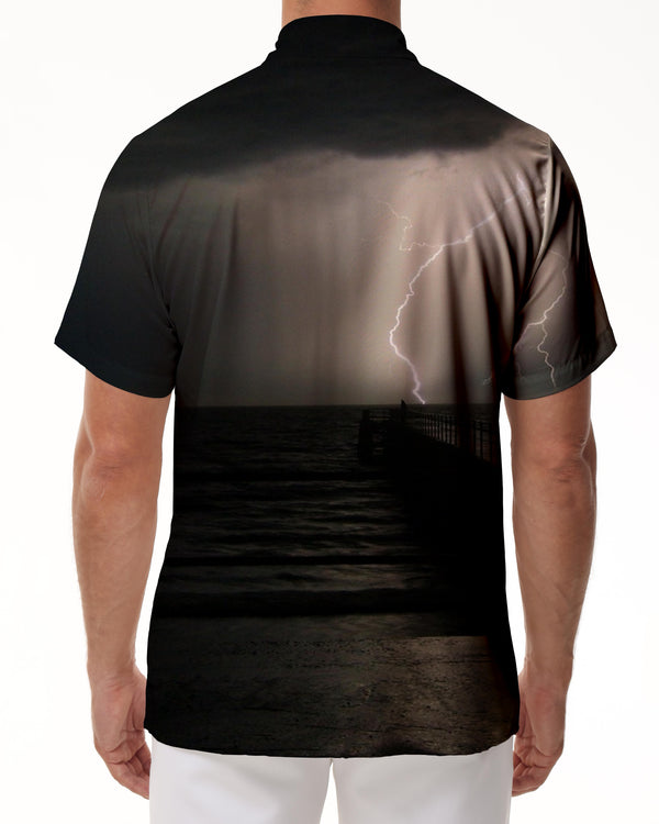 
Thunderstorm Lightning Attack Men's Short Sleeve Shirt Casual Light Button Collar Vacation Beach Travel
                