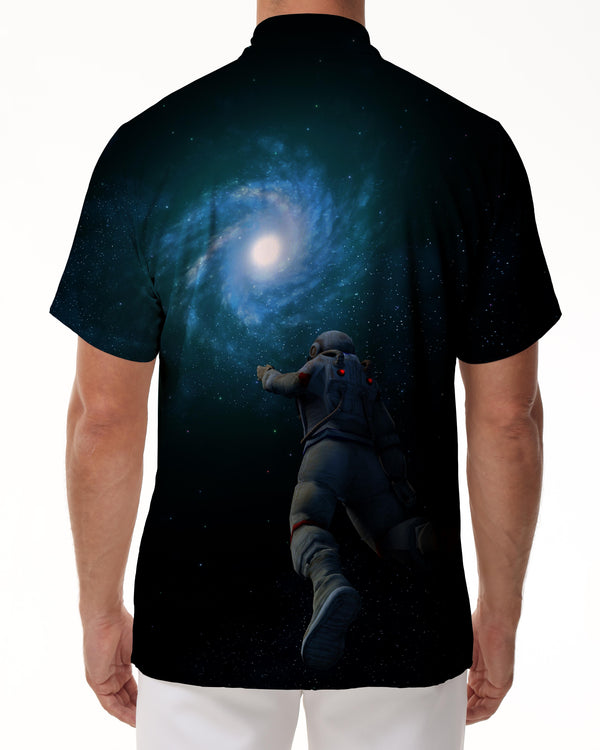 
Astronaut Floating Space Men's Shirt Short Sleeve Button Hawaiian Shirt Casual Shirt Top with Pockets
                