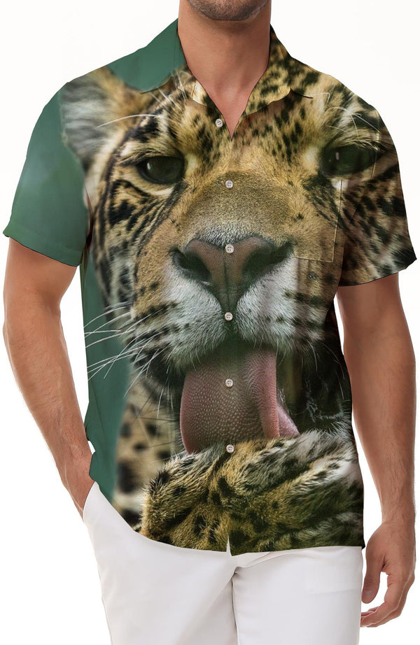 Naughty and cool little leopard men's animal short-sleeved Hawaiian button sports breathable fashionable and comfortable short-sleeved