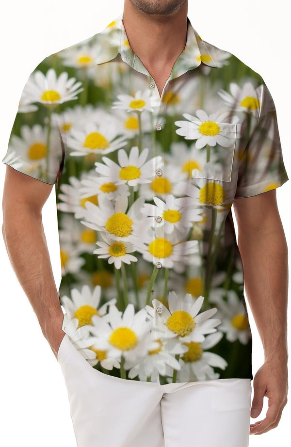 Wild White Daisy Flowers Print Men's Hawaiian Tropical Shirt Short Sleeve Casual Button Down Summer Beach Shirt with Pockets