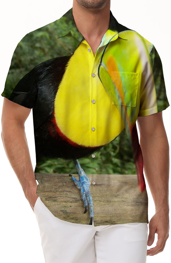 Toucan on a branch short sleeve button down casual shirt with pockets Hawaiian button pockets lapel casual mens loose everyday street fishing